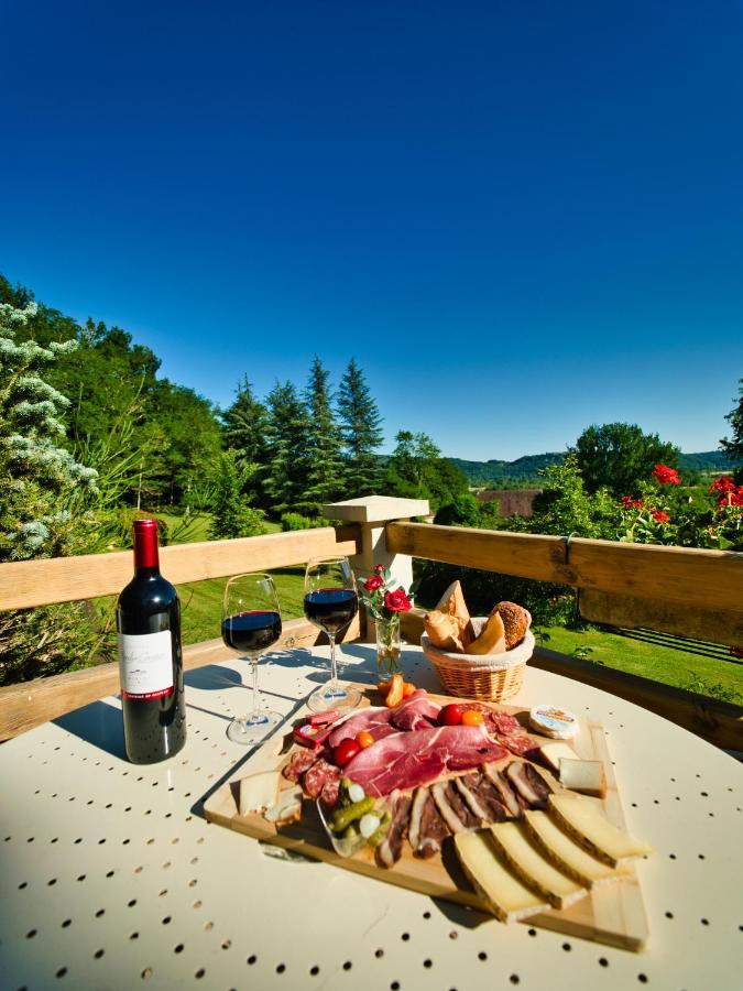 Hotel Le Clos Roussillon Pres De Sarlat ヴィトラック エクステリア 写真