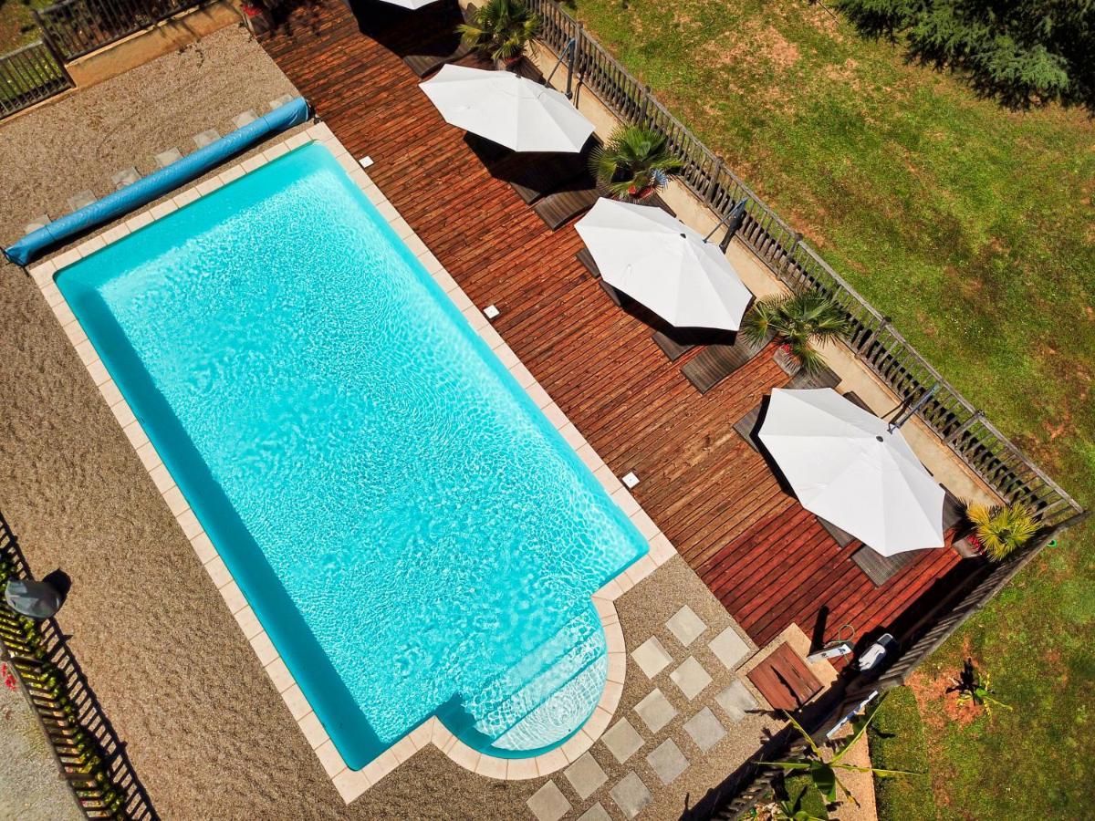 Hotel Le Clos Roussillon Pres De Sarlat ヴィトラック エクステリア 写真