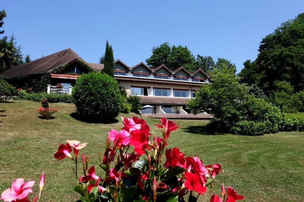 Hotel Le Clos Roussillon Pres De Sarlat ヴィトラック エクステリア 写真