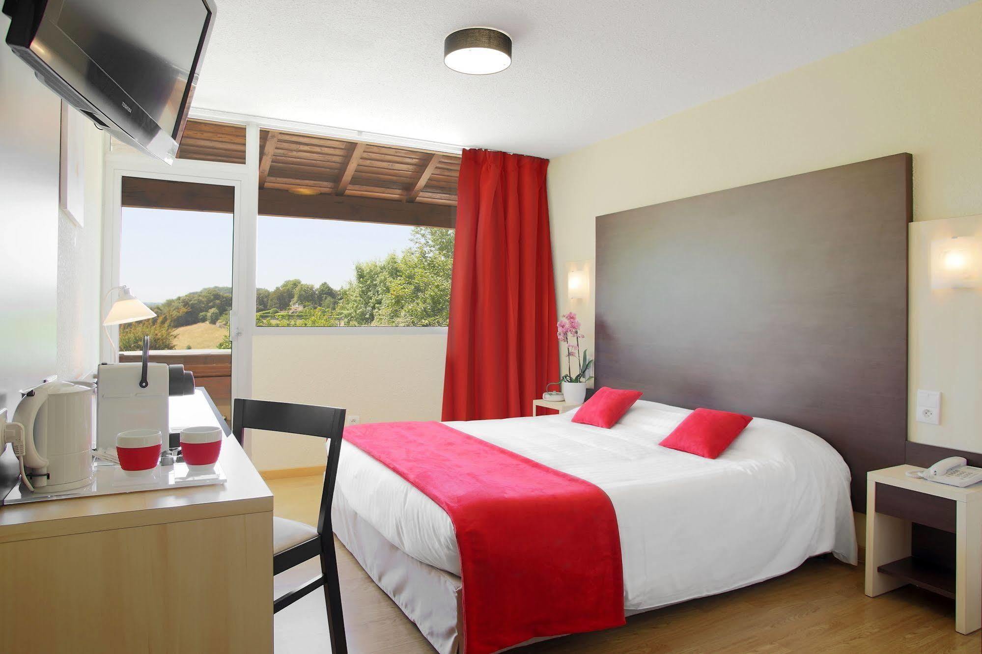 Hotel Le Clos Roussillon Pres De Sarlat ヴィトラック エクステリア 写真